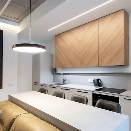 Renaissance Key 29 *